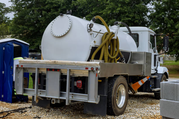 Best Porta potty delivery and setup  in Washburn, WI